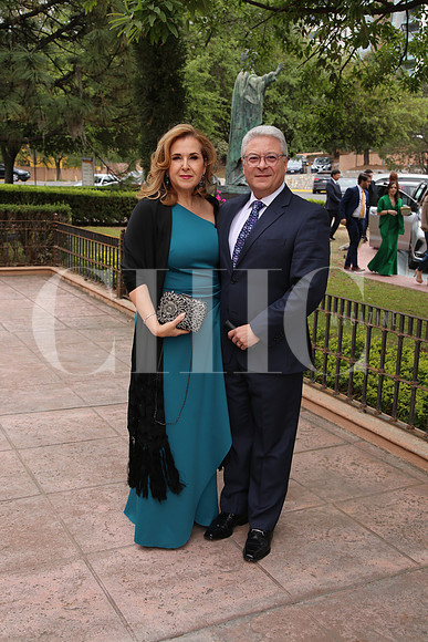 Romelia de Benavides y Roberto Benavides