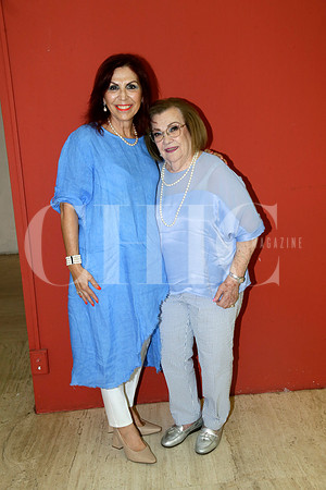 Patty García y Adelita de Dávila (2)