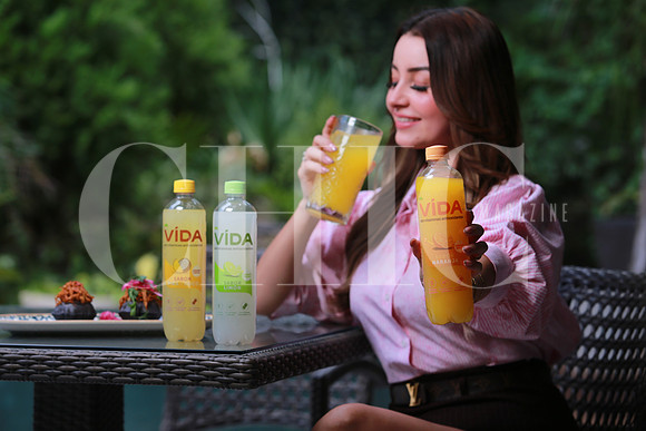 Sandy Tok con aguas saborizadas VIDA (19)