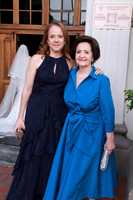 Ana Catalina Galán de Treviño y María Antonia Garza de Treviño