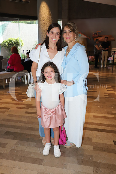 Ale Aguirre, Aurora Villarreal y Roby Montemayor 1