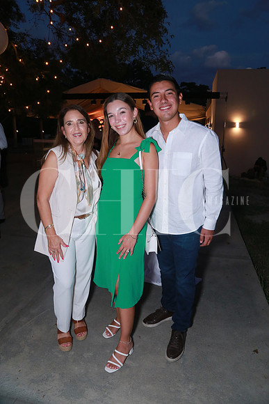 Verónica de Salgado, Verónica Salgado y Oscar Peña (4)