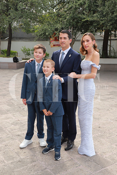 Marcelo Segovia, Marcelo Segovia, Eugenio Segovia y Romina Meyer 2