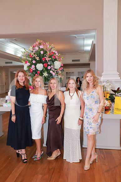 Gaby Sepulveda, Graciela Flores, Yolanda Garza, Nancy Lopez y Karina Mata 2