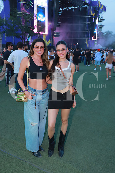 Paola Tanguma y Luciana Mejia 4