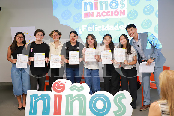 Niños en Acción 60
