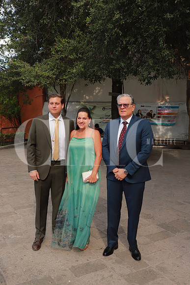 Juan Carlos Calderón, Brenda Calderón y Juan Carlos Calderón 2