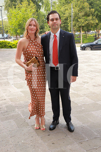 Katia Hinojosa y Alejandro Hinojosa 4