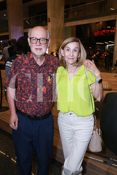 Bernardo Hinojosa y Themis Elizondo