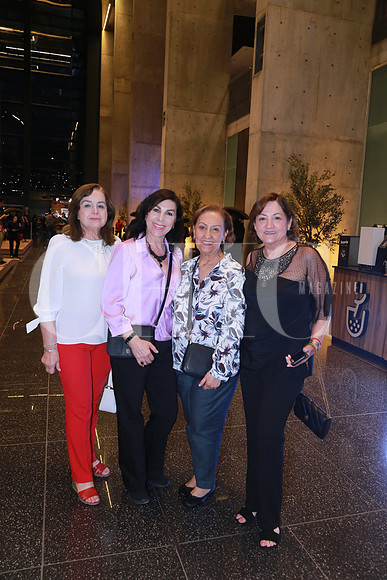 Elia Margarita de Cardozo, Aracely Cavazos, Martha Cavazos y Dora de Cavazos (2)