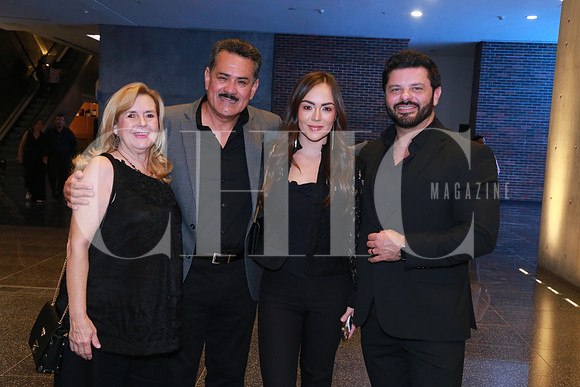 Lourdes Guajardo, Santiago Sosa, Valeria Sosa y Luis Guerra