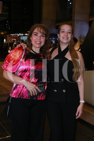 Lupita Rioas y Brianda Flores
