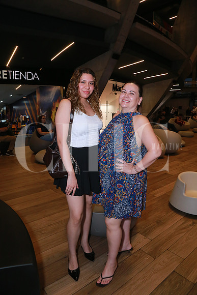 Rebeca González y Verónica González (2)