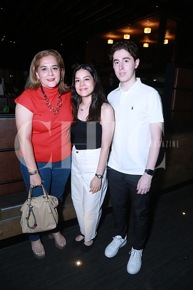 Adriana López, Bárbara De León y Alberto López (2)