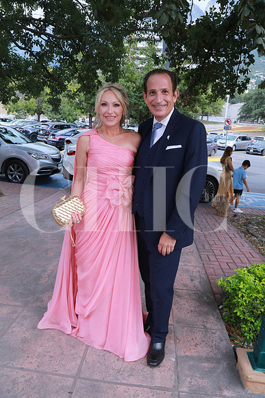 (papás del novio) Alejandra Roríguez de Kalifa y Martín Kalifa (4)