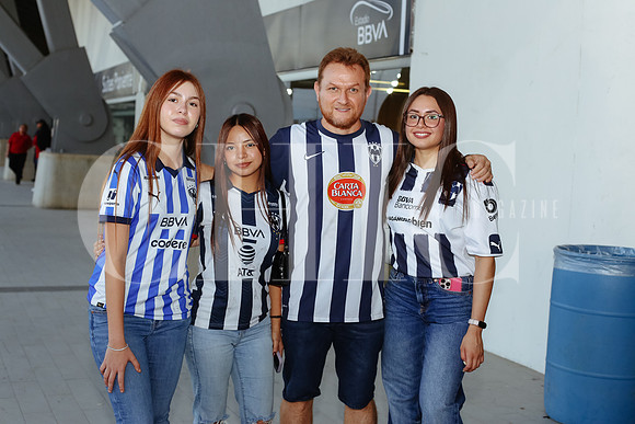 Gloria Gonzalez, Leslie Gonzalez, Hector Gonzalez y Itzel Gonzalez