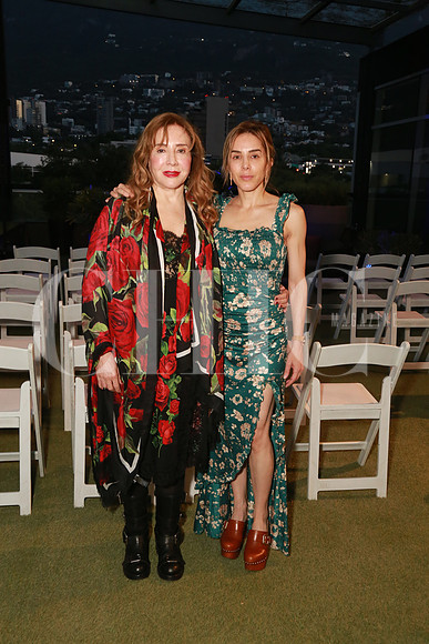 Jeannette L. Clariond y Michelle Clariond de Elizondo (2)