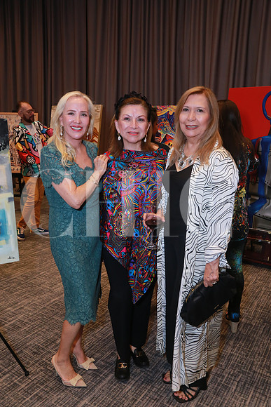 Ana Girard, María Esther González, Ruth Irasema de Arreola (2)