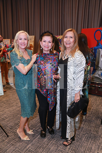 Ana Girard, María Esther González, Ruth Irasema de Arreola