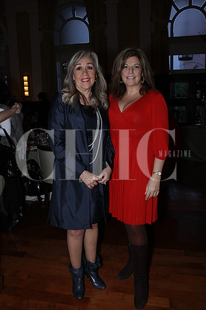 Lourdes Ayala de Marcos y Alejandra Marcos