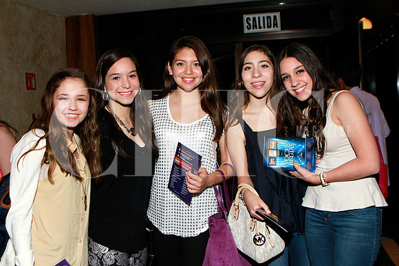 Lorelu Priego, Marijose García, Mariana García, Sofía Navarro y Pamela Andoie