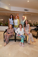 Gaby Elizondo, Adriana Garza de Santos, Mónica Sada, Aurora Cantú de Cagnasso, Yolanda Santos y Yolanda Garza de González