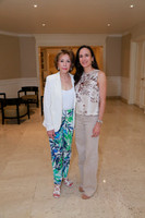 Yolanda Santos y Yolanda Garza de González (2)