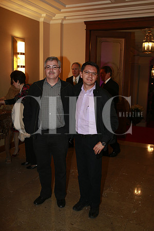 Adrian Serna  Roberto Orozco