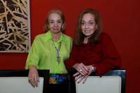 Esperanza Tijerina y Graciela González de Ortiz (2)