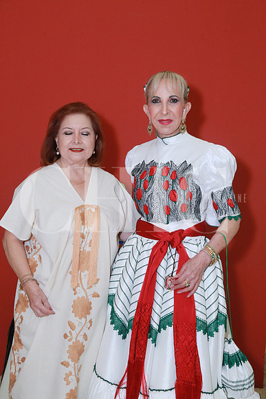 Flora de Castrillón y Lulú González