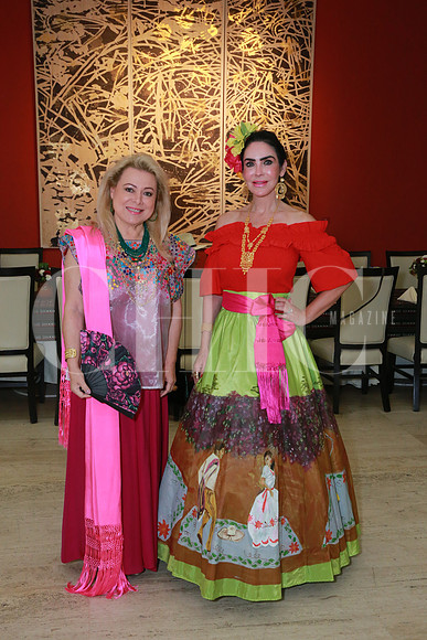 Marina Benavides y Martha de Ruíz (2)