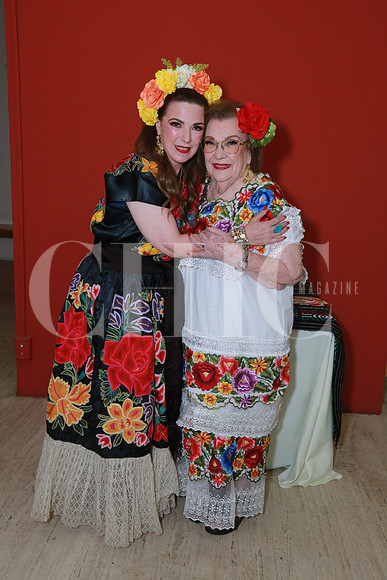 Marlene Dávila y Adela Silva de Dávila (3)