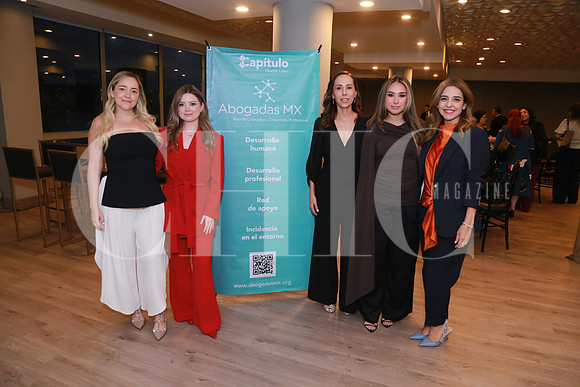 Glafira Mercado, Bárbara Quintero, Martha Renteria, Nerina Piña y Mariana Islas (2)