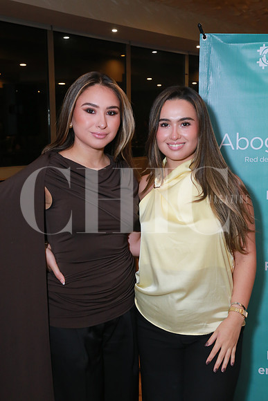 Nerina Piña y Alison Ilian (2)