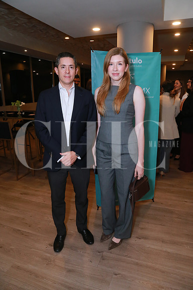 Santiago Carrera y Marcela Villarreal (2)