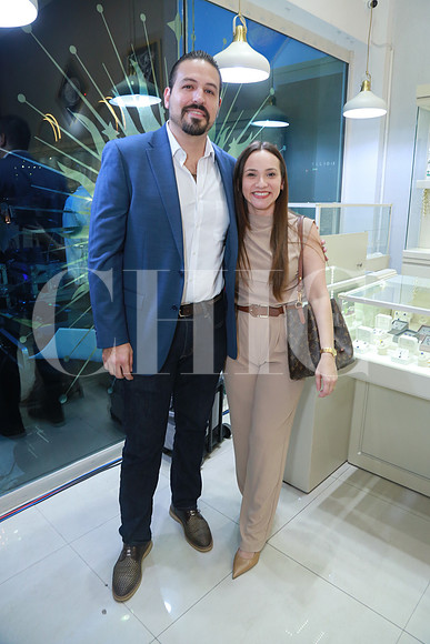 Panblo Garza y Aurelia González