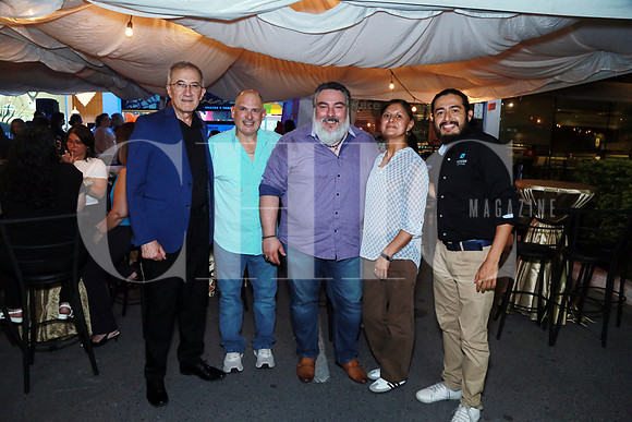 Raymundo Magaña, Carlos Ipiña, Gerardo Medrano, Rosalba Cosgallón y Germán Vidal