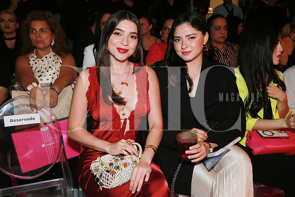 Melissa Arteaga y Dana Tellez (2)