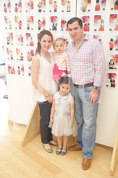 Daniela Cepeda, Catalina Lankenau, Eugenia Lankenau y Federico Lankenau