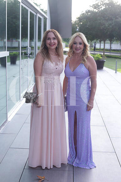 Laura Guerra y Marcela Ayala 0