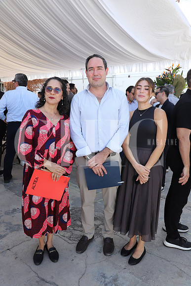Rosalia Rodríguez, Carlos Martínez y Karen Campillo1