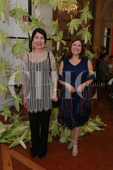 Griselda Elizalde y Gabriela Welsh (2)