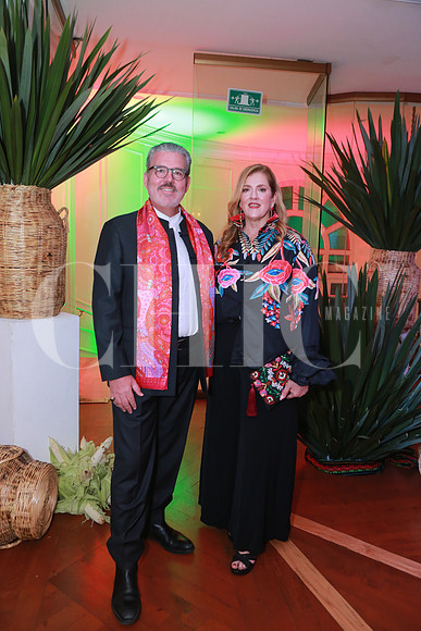 Javier Lozano y Gabriela Iza de Lozano (3)