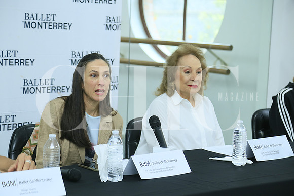 Yolanda Garza Santos de González y Aurora Cantú de Cagnasso