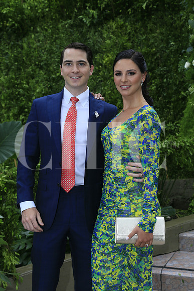 Joaquin Rubio y Valeria Isazi