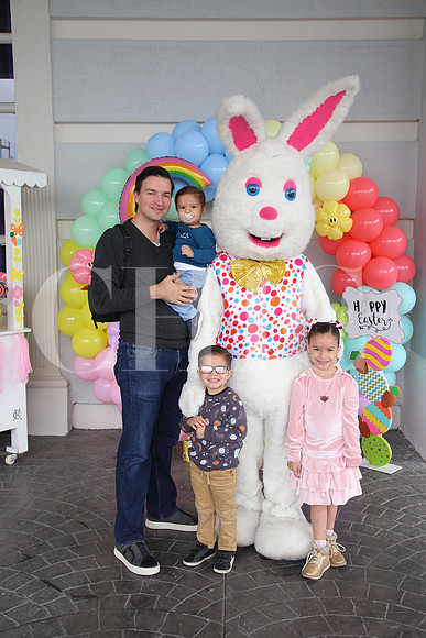 Rodolfo Martínez, Fernando Martínez, Federico Martínez y Julia Martínez
