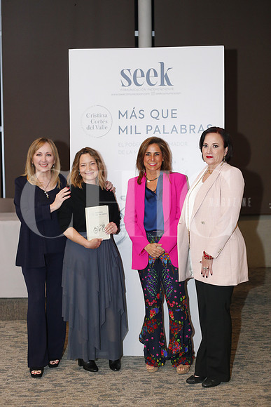 Sofia Segovia, Cristina Cortés, Cristina Canales y Cecilia Martínez Garza 4