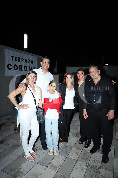Isabel Salcedo, Vidal Osuna, Cloe Vargas, Karen Tisnado, Adalberto Perales y Dayana Salcedo 2