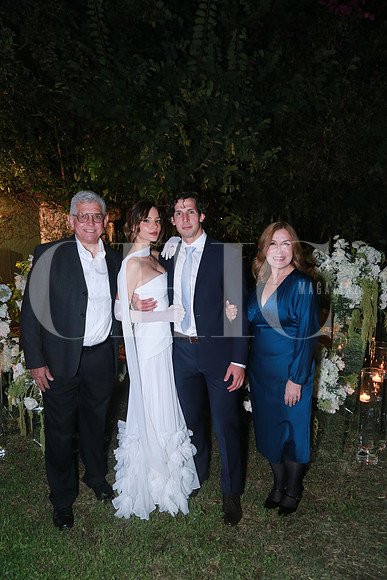 Sergio Carrillo, Vanessa Jiménez, Patricio Carrillo y Gabriela García de Carrillo (2)