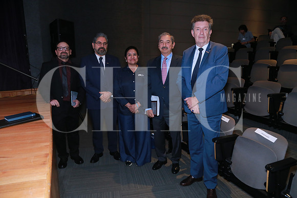 Alberto Barrera, Víctor Alejandro Espinoza, María del Socorro Arzaluz, Natividad González Parás y Pierre Raynaud (2)